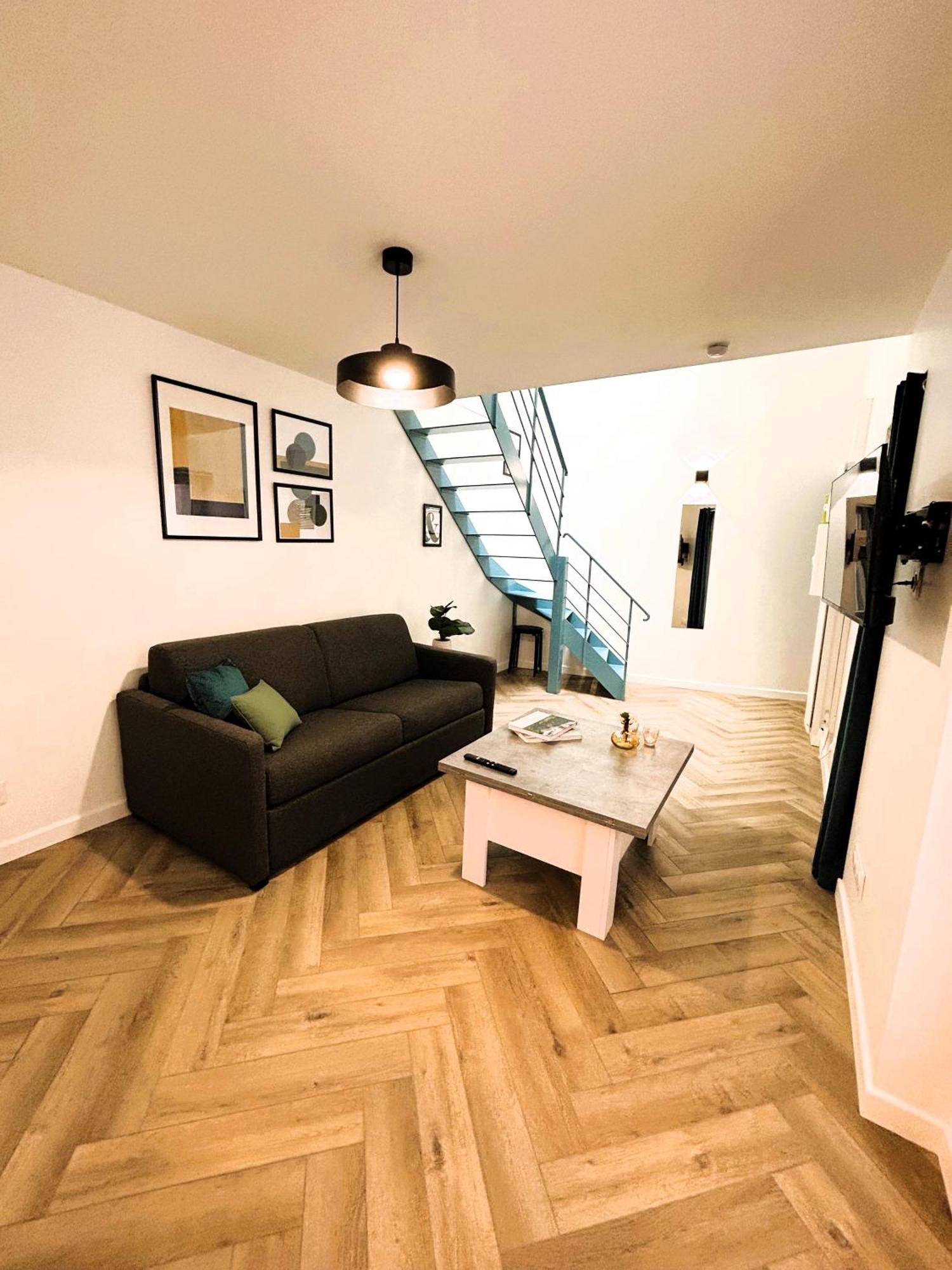 La Maison Hugo Монтрей Екстериор снимка